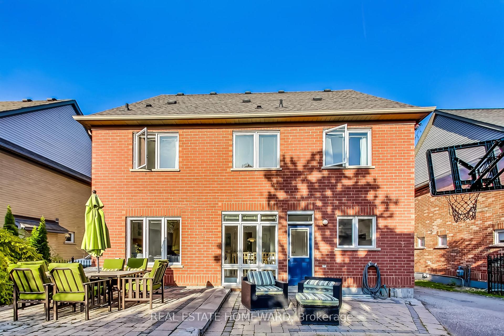 1696 Danthorpe Dr, Mississauga, ON L5N7L2 | 4 Bedroom 3 Bathroom Detached House | Image 33