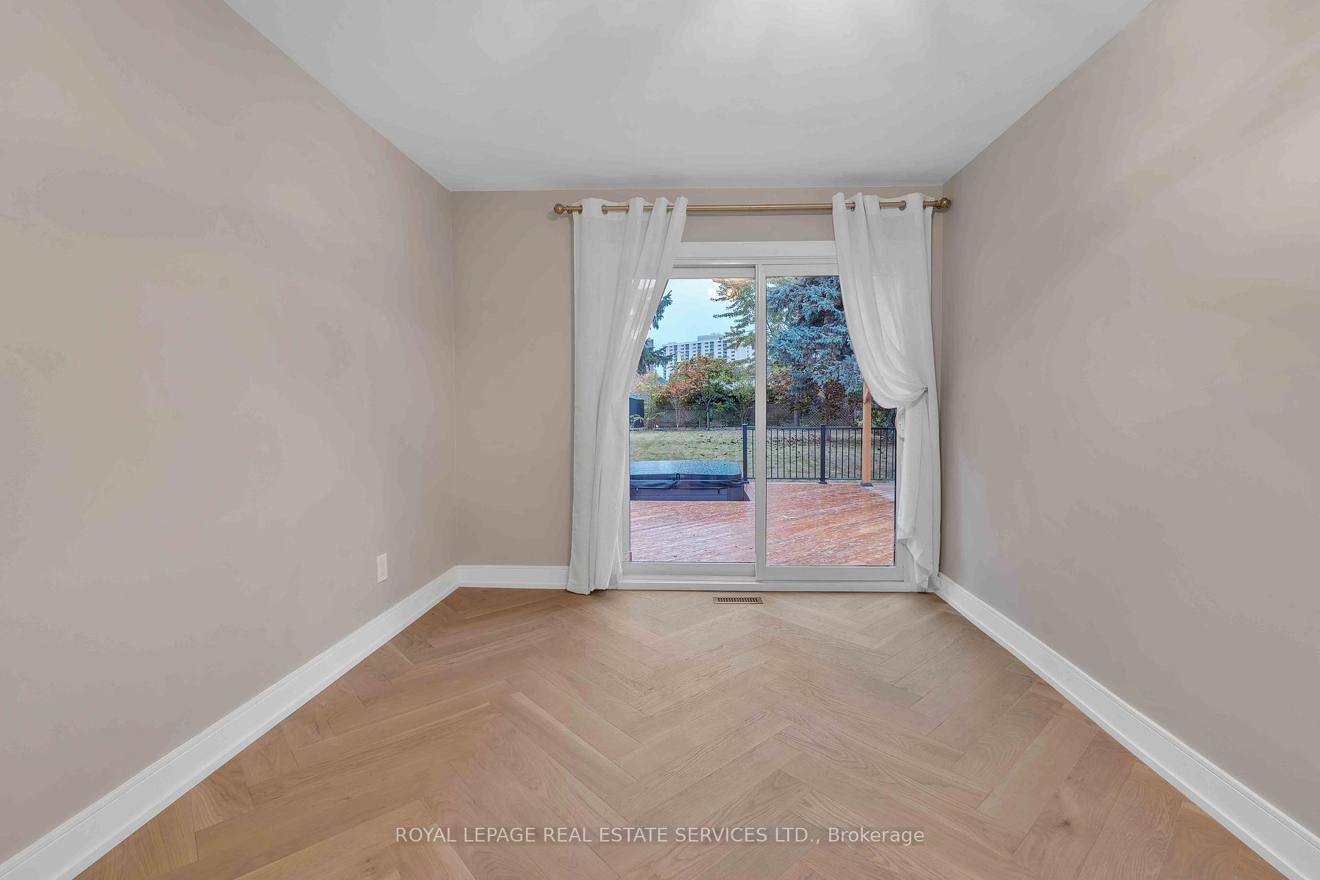 12 Elmcrest Rd, Toronto, ON M9C3R8 | 3 Bedroom 4 Bathroom Detached House | Image 16