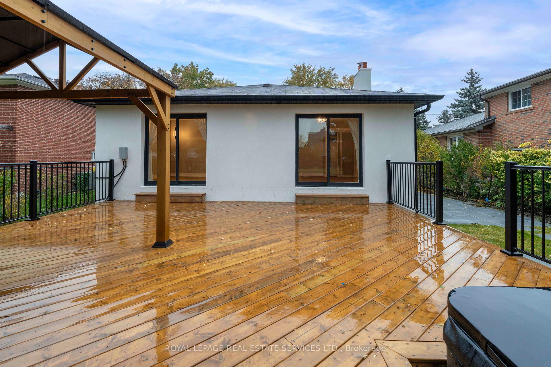 12 Elmcrest Rd, Toronto, ON M9C3R8 | 3 Bedroom 4 Bathroom Detached House | Image 37