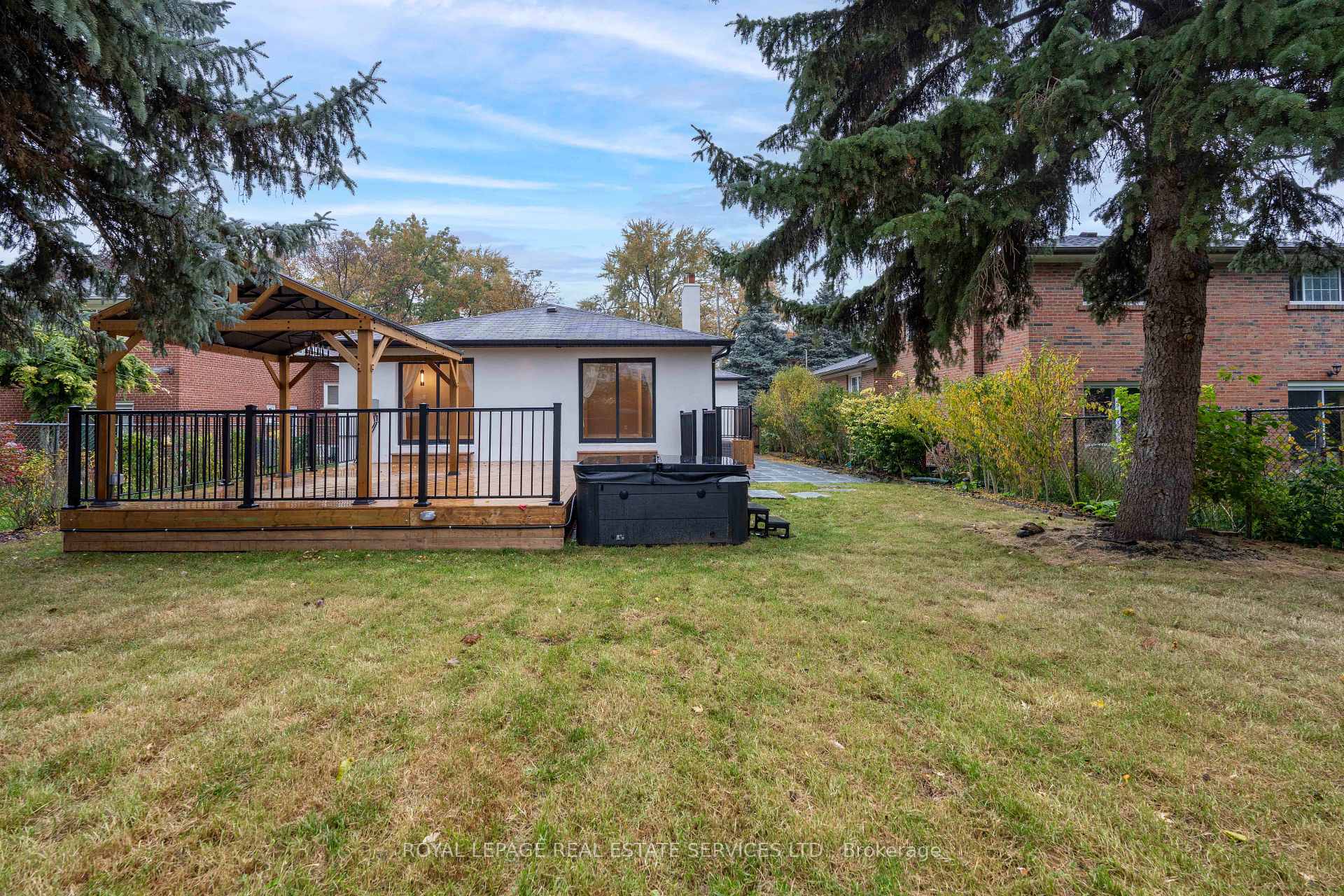 12 Elmcrest Rd, Toronto, ON M9C3R8 | 3 Bedroom 4 Bathroom Detached House | Image 39