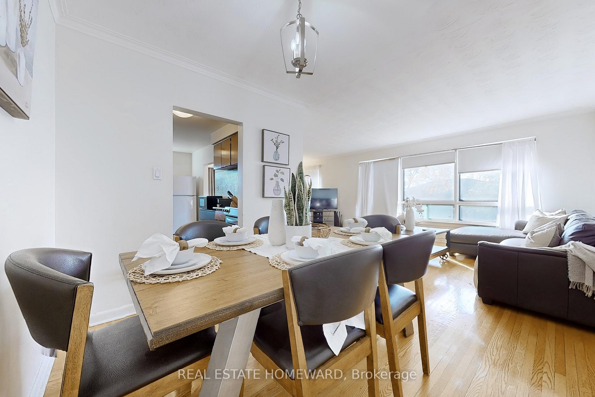 16 Thwaite Ave, Toronto, ON M3L2C7 | 3 Bedroom 2 Bathroom Semi-Detached House | Image 13