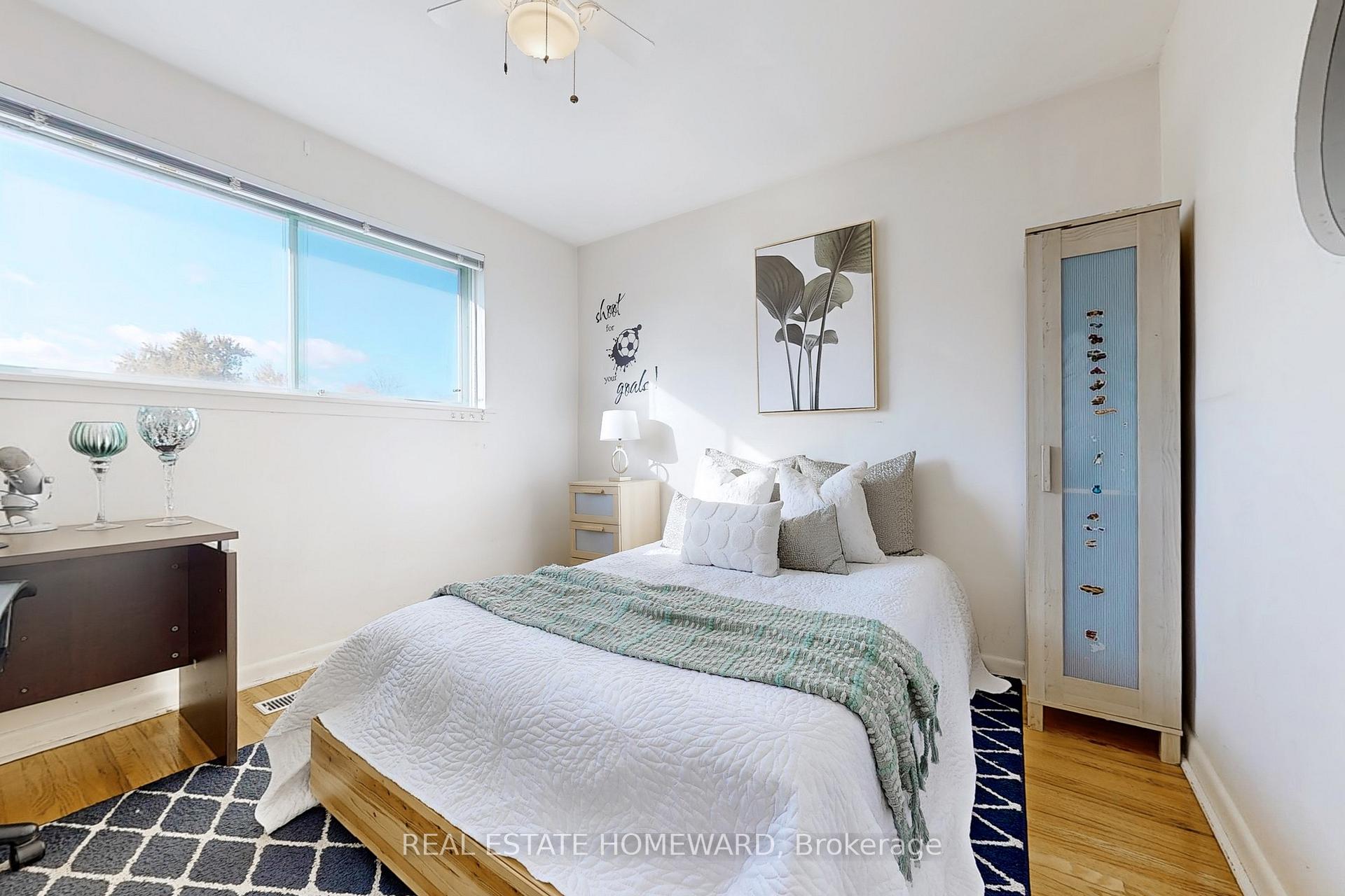 16 Thwaite Ave, Toronto, ON M3L2C7 | 3 Bedroom 2 Bathroom Semi-Detached House | Image 19