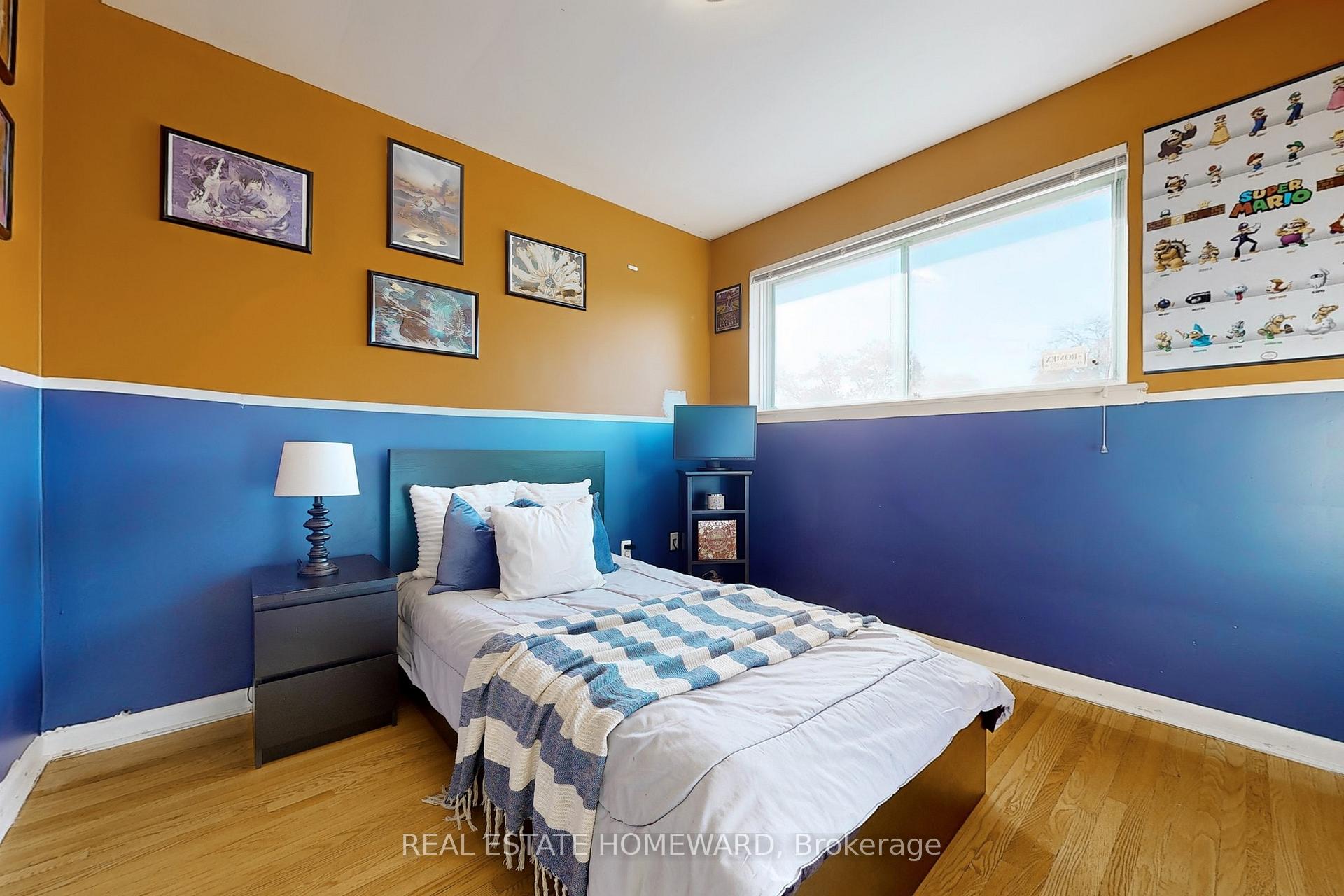 16 Thwaite Ave, Toronto, ON M3L2C7 | 3 Bedroom 2 Bathroom Semi-Detached House | Image 22