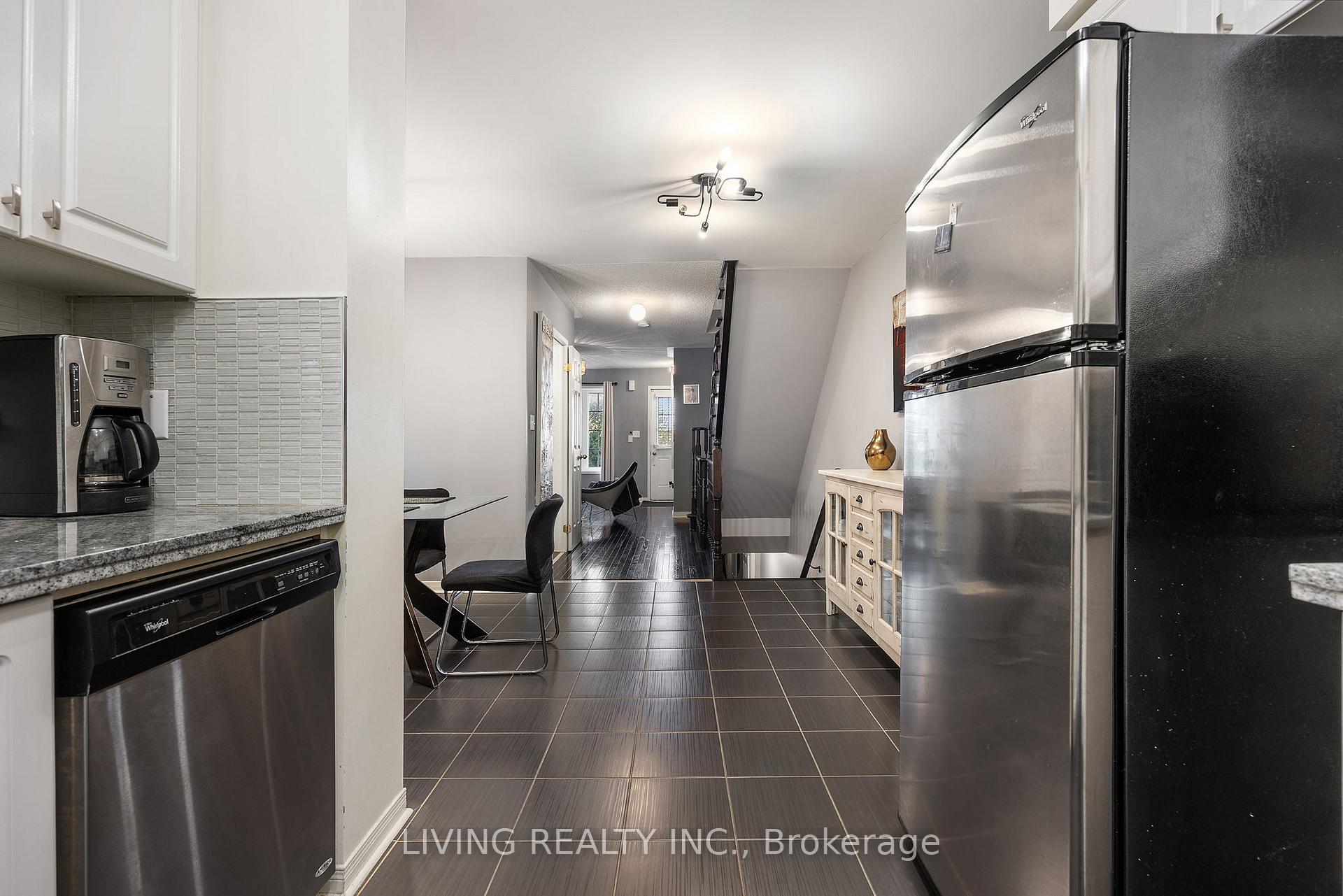 225 Torbarrie Rd, Toronto, ON M3L0E4 | 3 Bedroom 4 Bathroom Freehold Townhouse | Image 14