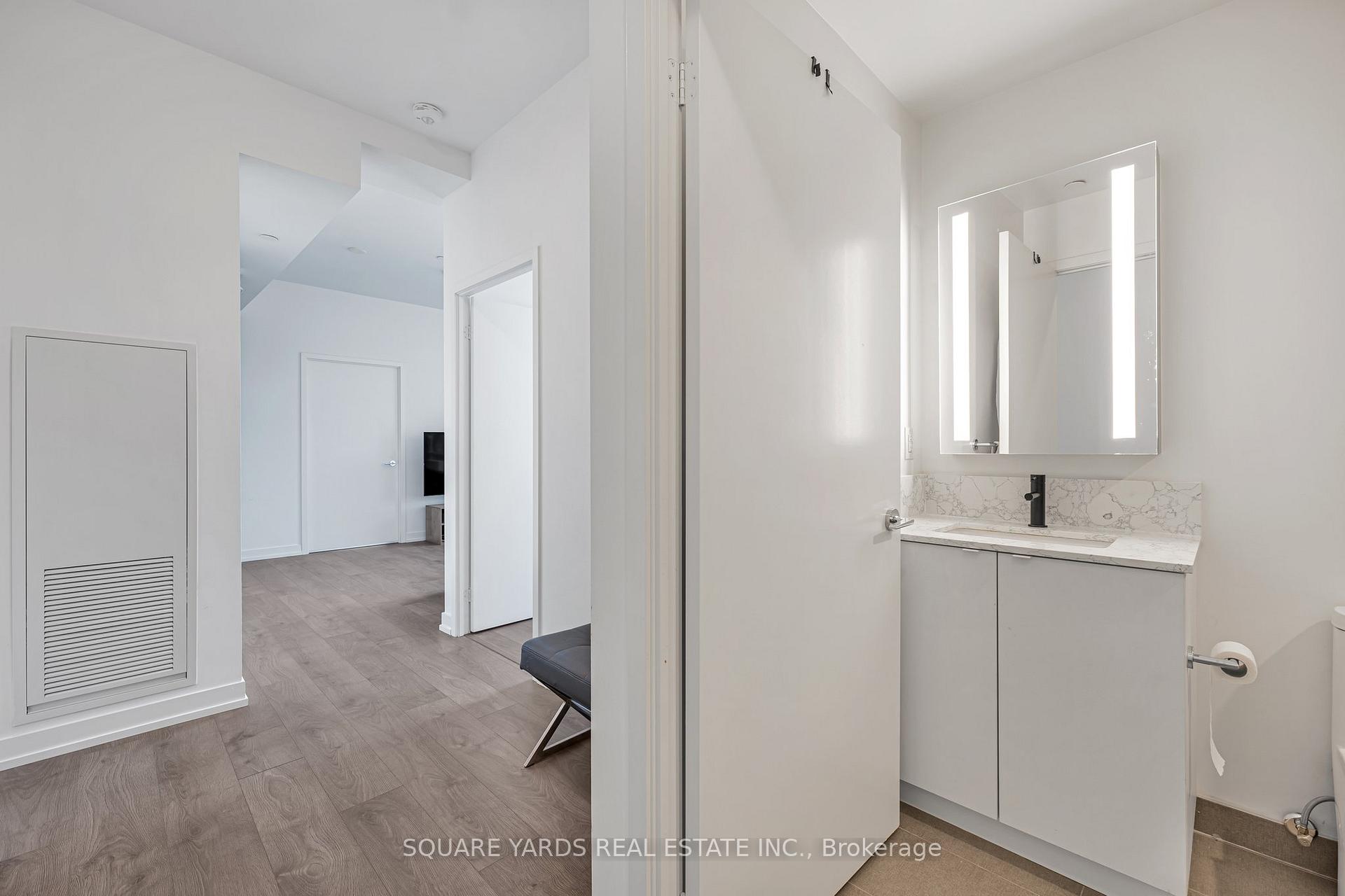 #PH01 - 270 Dufferin St, Toronto, ON M6K0H8 | 2 Bedroom 2 Bathroom Condo Apt | Image 14