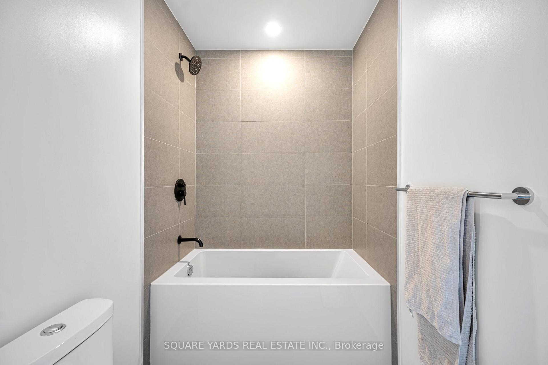 #PH01 - 270 Dufferin St, Toronto, ON M6K0H8 | 2 Bedroom 2 Bathroom Condo Apt | Image 25