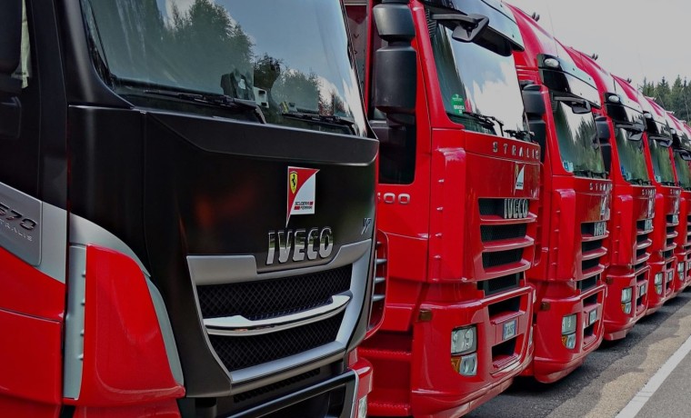 Iveco lineup red 1920px