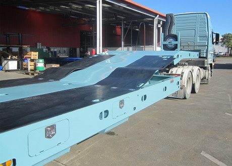 Quad Mid Tipping Deck Low Loader