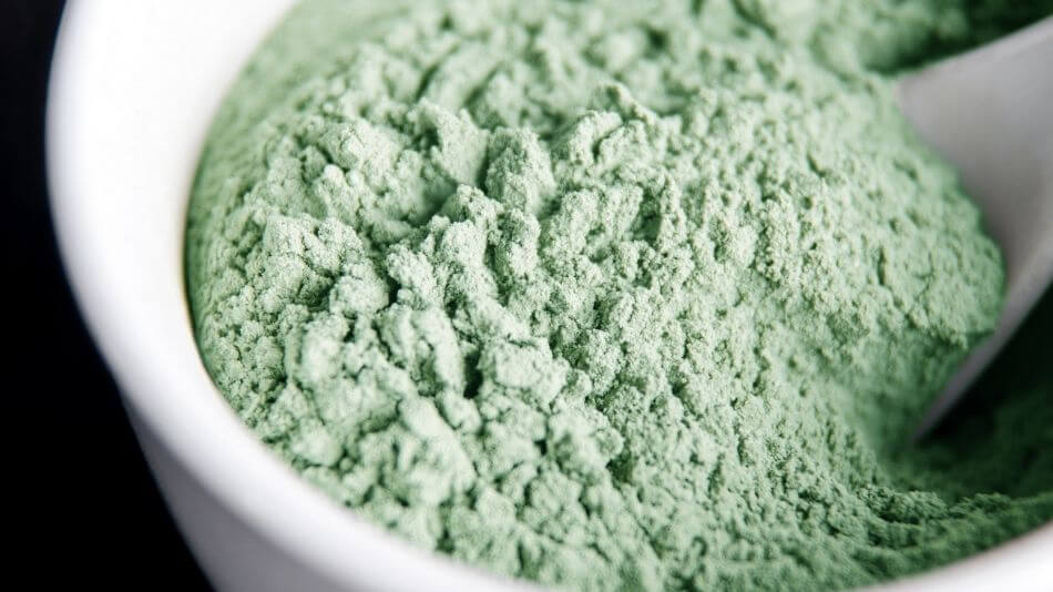 Green bentonite clay