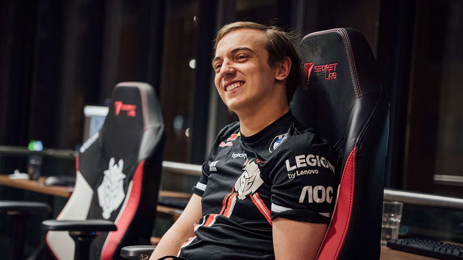 Známe již dva účastníky play-off LEC, pětice z SK Gaming se žene dopředu!