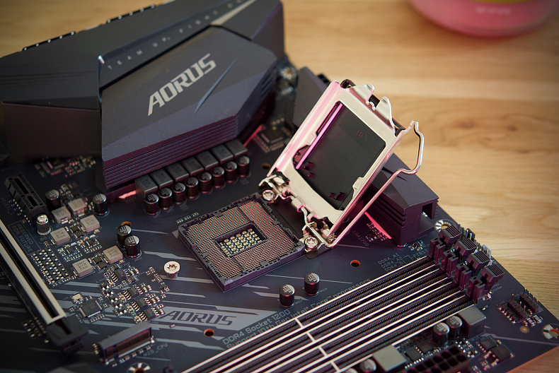 Z490 AORUS ELITE AC - elitní deska za férovou cenu