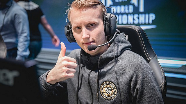 Xmithie opouští TL, Hans Sama zůstává v Evropě, velké změny v SKT a TSM