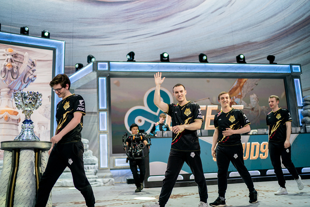 Worlds 2019: Playoffs je tady