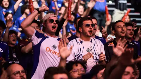 Rekord v LEC, hrát se bude přes dva týdny na stadionech po Evropě