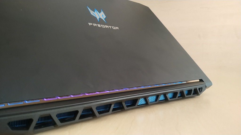 Acer Predator Triton 300 – výkon, styl, cena a mobilita