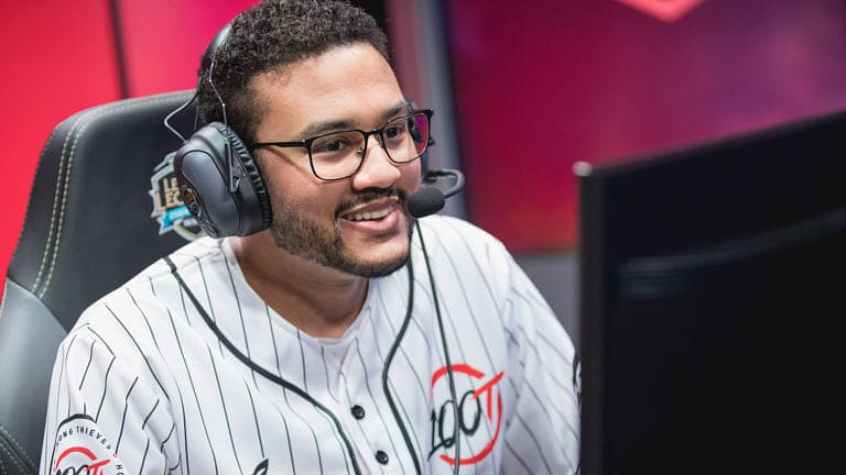 Kobbe se stěhuje do Ameriky, Amazing a Aphromoo opouští 100Thieves