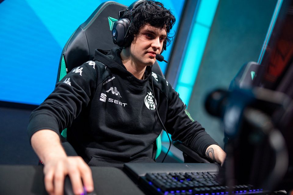 BDS a Astralis berou první příčky v LEC, Humanoid i Carzzy postupují