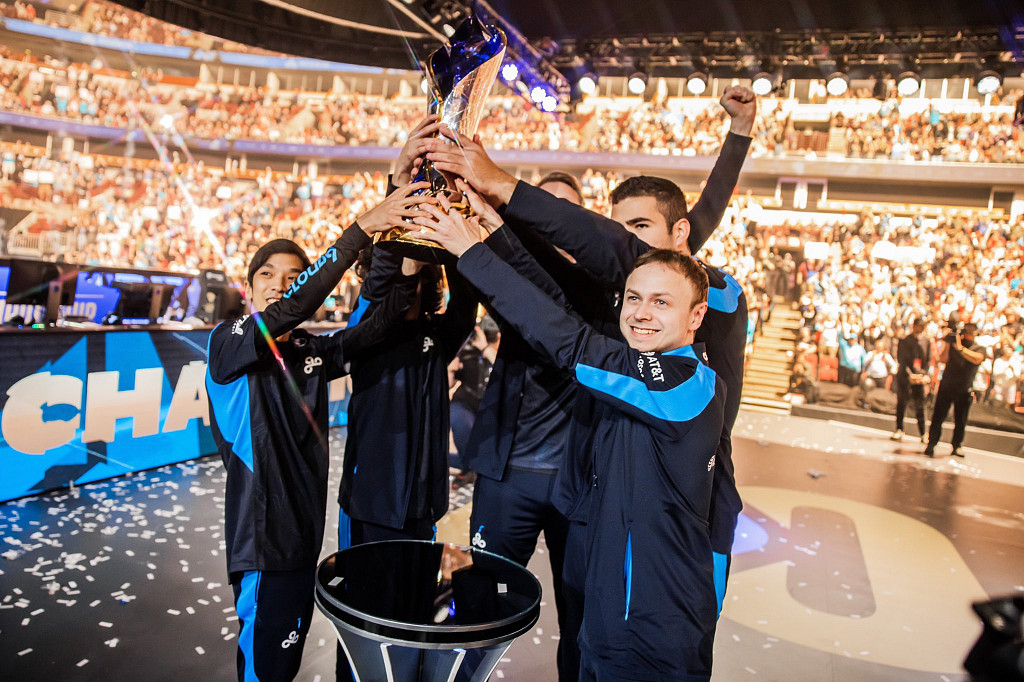 Freeze dotáhl 100 Thieves do dalšího finále, na Cloud9 ale nestačil