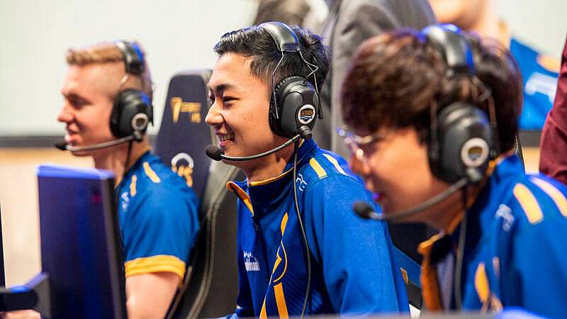 TSM narazili proti Golden Guardians. FlyQuest slaví postup