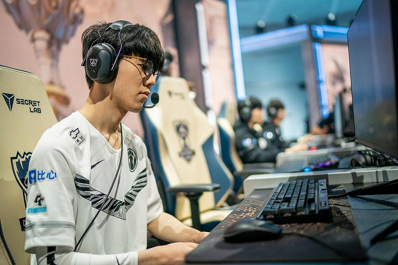 Worlds 2019: Playoffs je tady