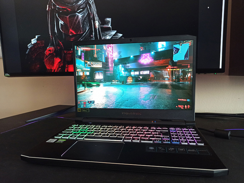 Acer Predator Helios 300 – výkon stolního PC v mobilním řešení