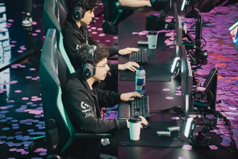 TryHard.cz (55 of 90)