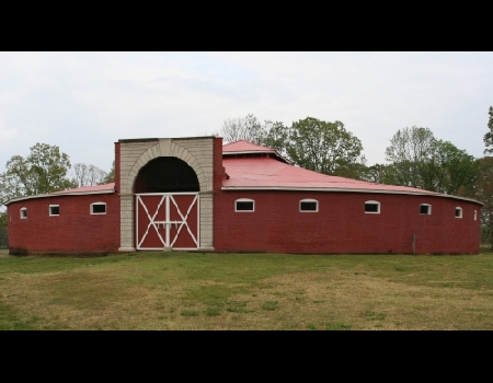 Homes-Barns Hugh McLarty 007.JPG