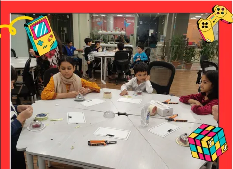 Kids in a group STEM workshop