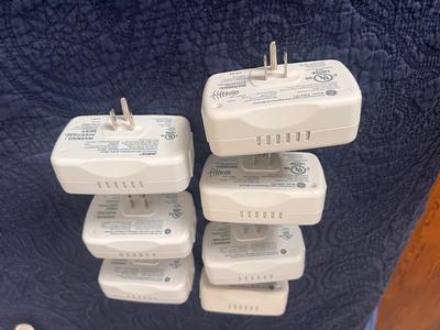 7 Fluorescent Light and Appliance Modules