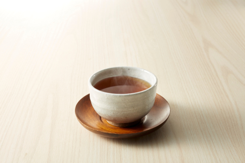 ほうじ茶　皿