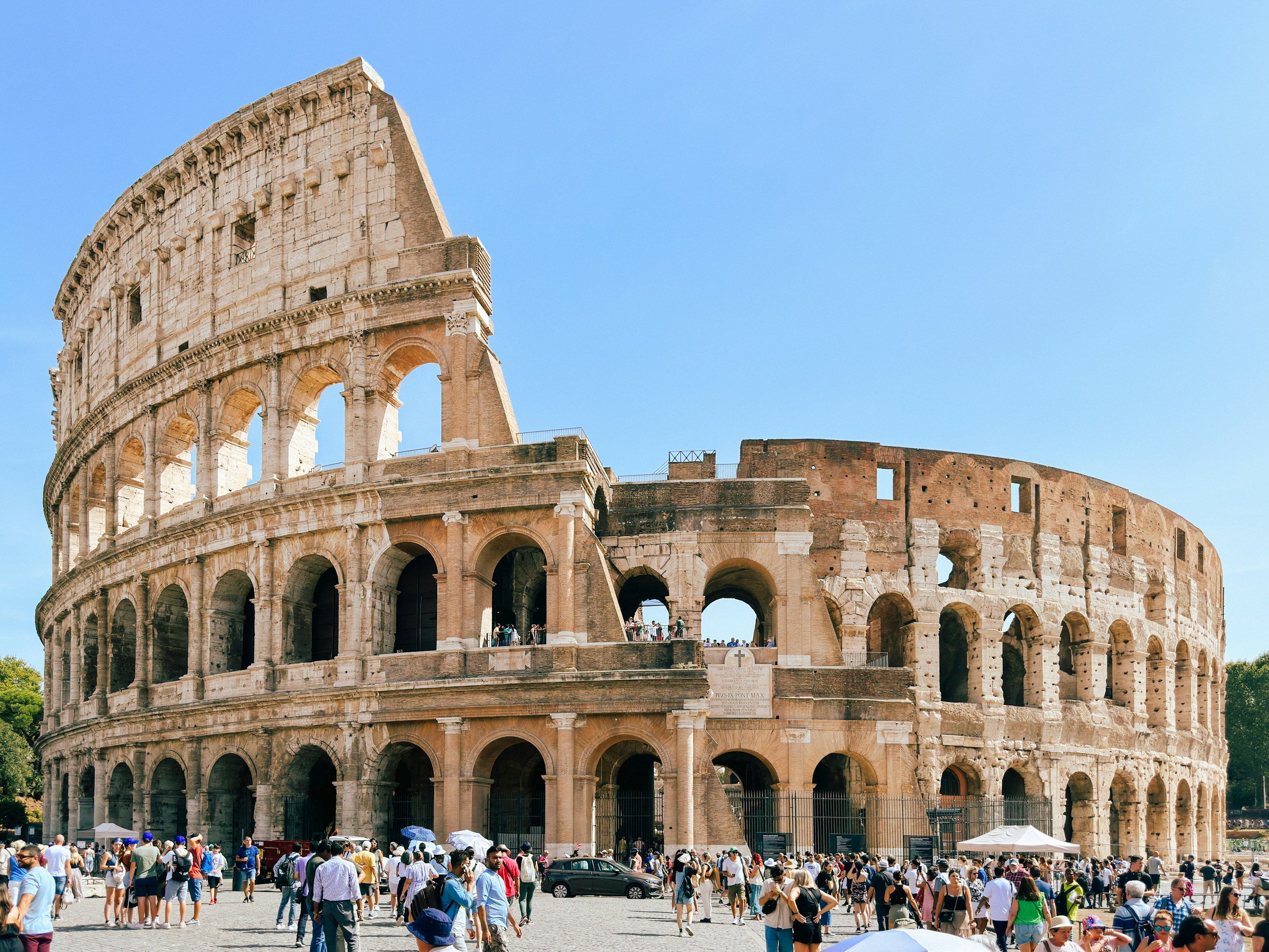Colosseum & Imperial Forums tour
