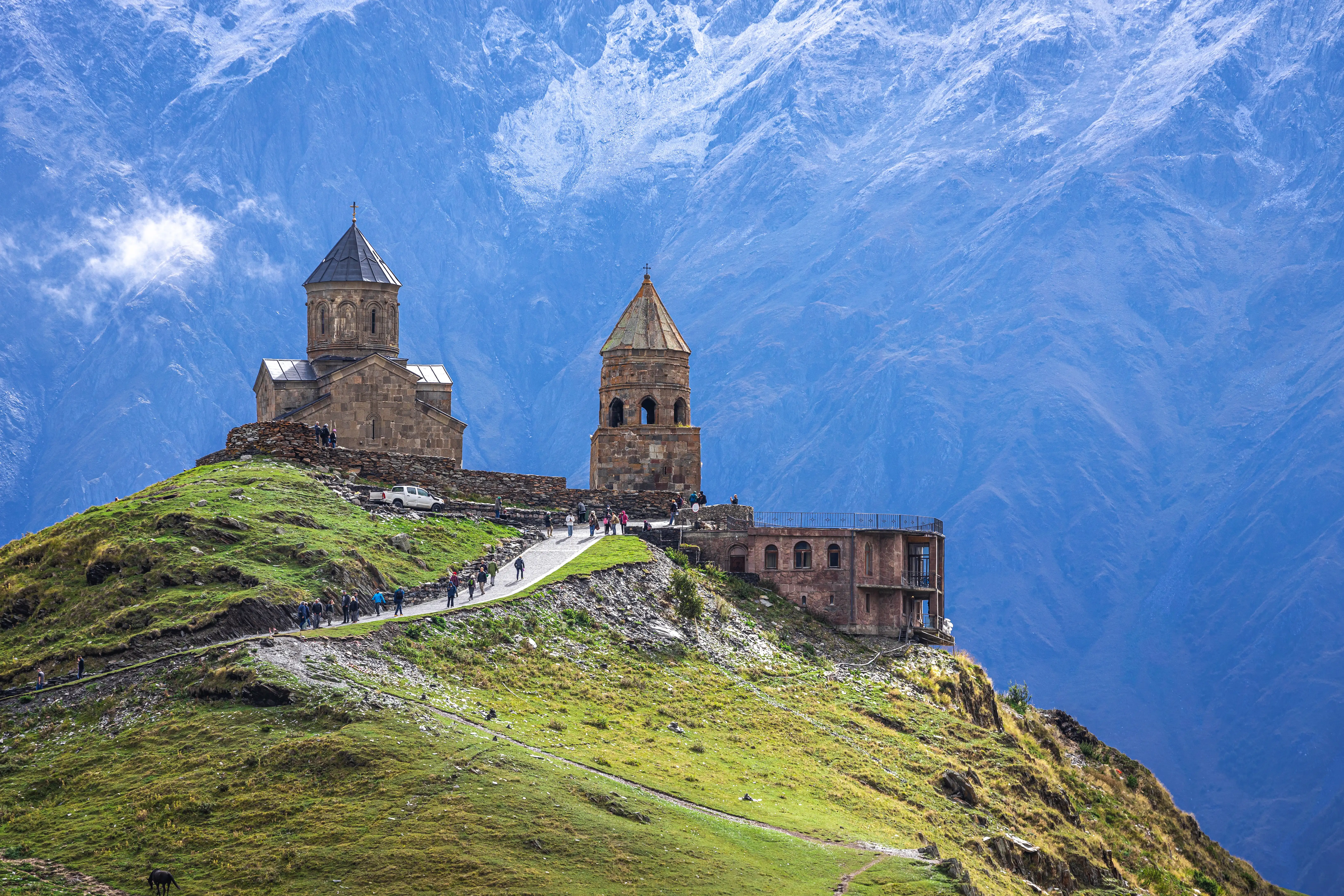 b17 Kazbegi mqrrqad5