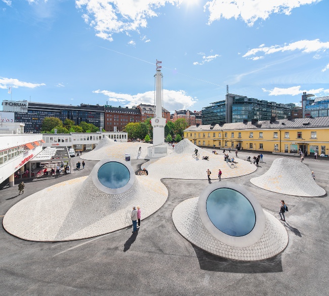 Curving exterior of art museum Amos Rex in Helsinki