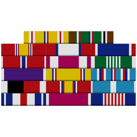 アメリカ陸軍将校略綬 勲章などの功績をマークで表示。
