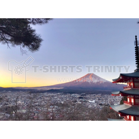 富士山の朝焼け