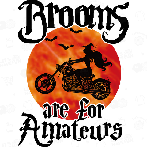 ハロウィンの夜、魔女がバイクで空を駆け巡る