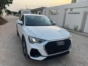 AUDIQ3 SPORTBACK HYBRIDE RECHARGEABLE
