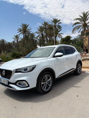 MG EHS 1.5 T-GDI PLUG-IN HYBRID 258 CH LUXURY (2023) – FULL OPTION