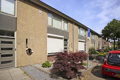 Stadenstraat 8