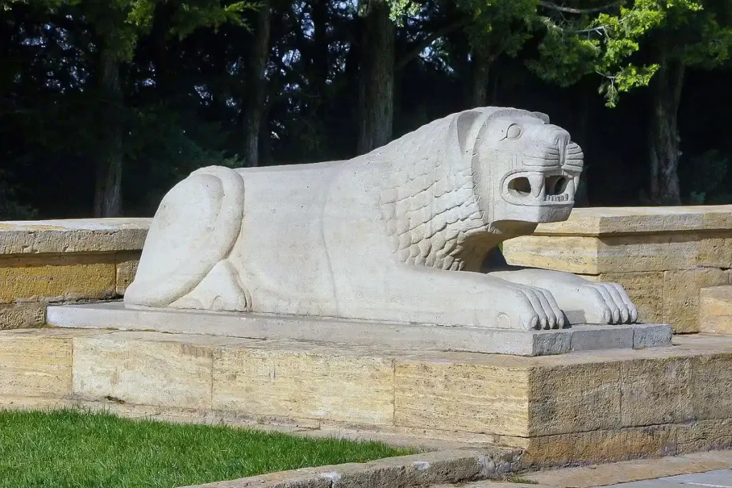 Lion Road - A Symbol of Unity and Strength - Anıtkabir