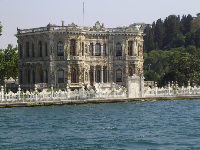 Küçüksu Sarayı - Small palace