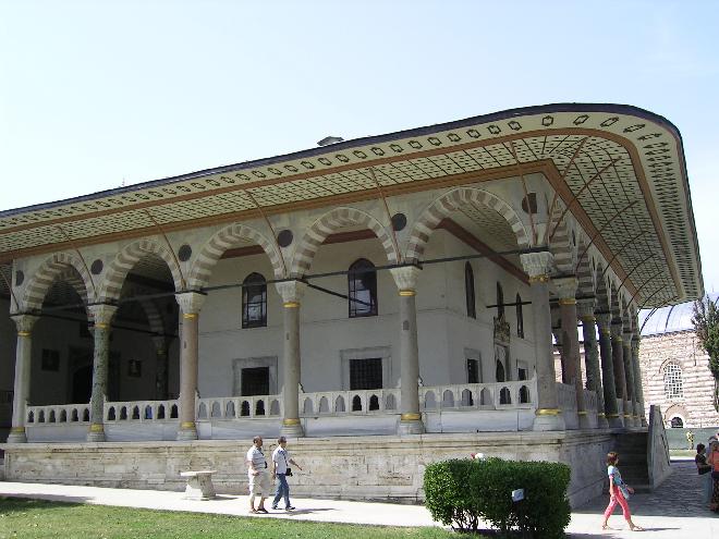 Top Kapý  Palace - The Inner court (Enderun) 1