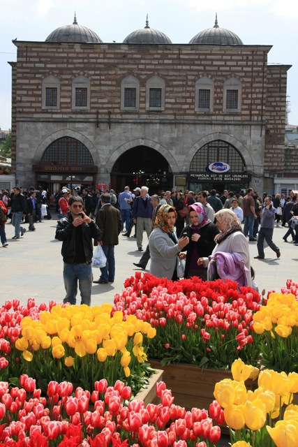 Front entrance to the spice markets