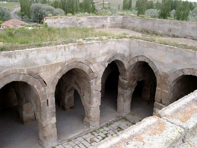 Aksaray - Agzikarahan caravanserai