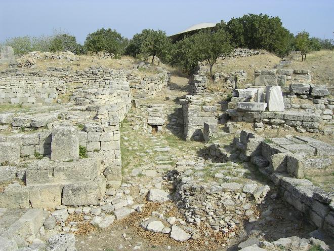 Walls of Troy 19