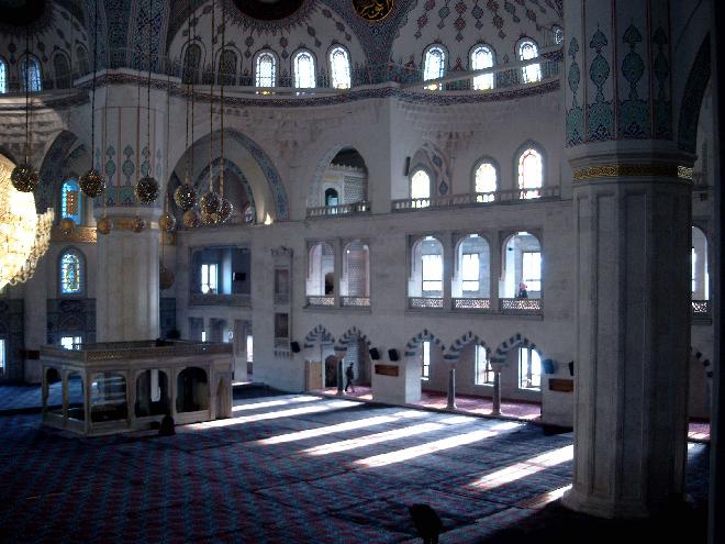 Kocatepe cami inside