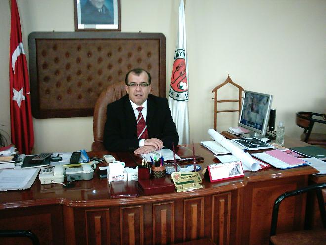 The Mayor, Hasan Akalin Efendi