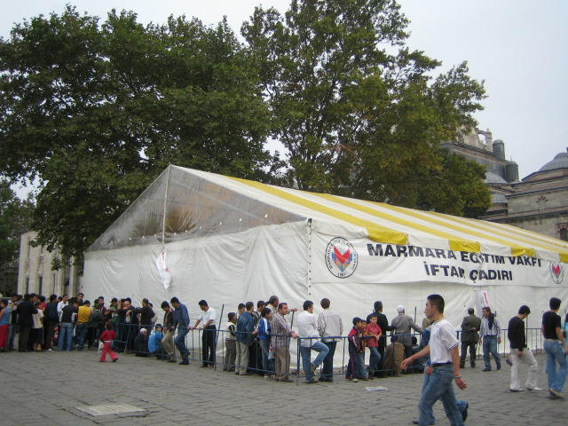 Ramadan charity meal