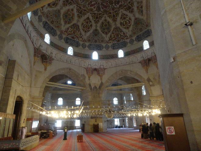 Üç Şerefeli Cami