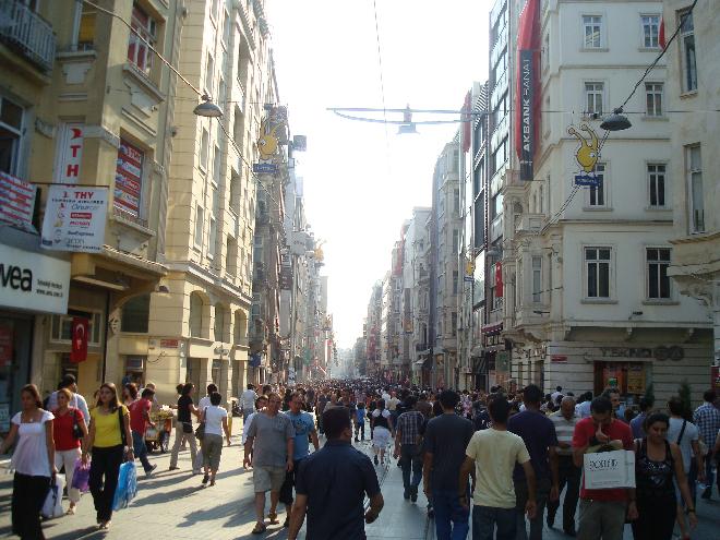 Ýstiklal Caddesi - Istiklal Avenue